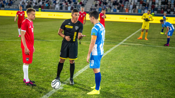 林诗栋3比0横扫对手 晋级WTT新加坡大满贯男单八强.